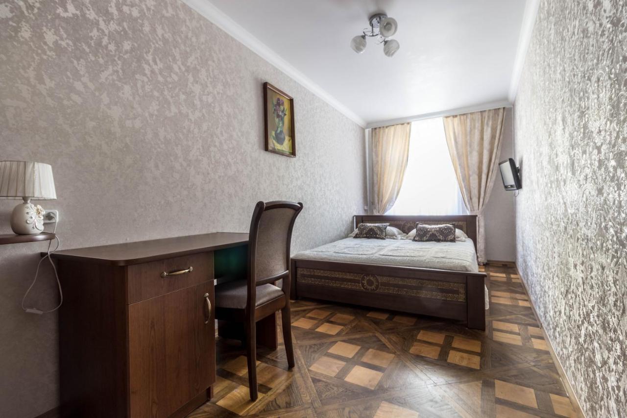 Apartments Near Rynok Square On Staroyevreyska And Fedorova Streets Lviv Kültér fotó